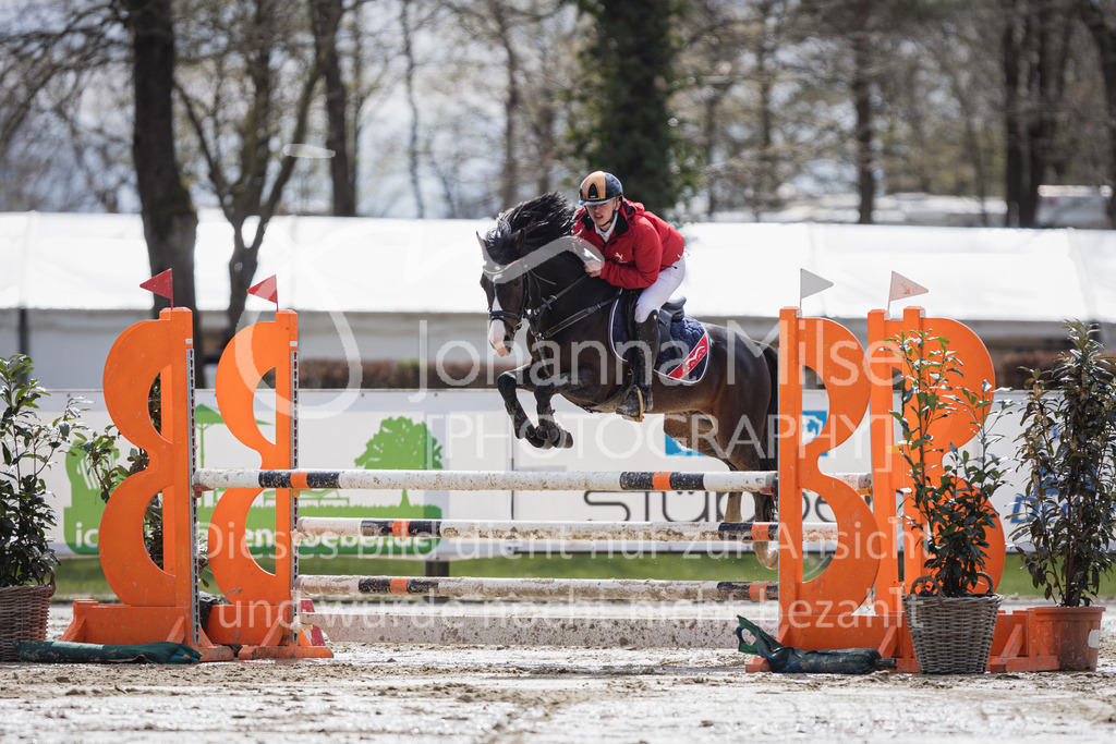 230402_MünsterHandorf_Teamspringen-548 | Deine schönsten Turniermomente als professionelle Fotos! Entdecke hochwertige Pferdesport-Fotografie im Online-Shop. Jetzt Fotos finden & bestellen!