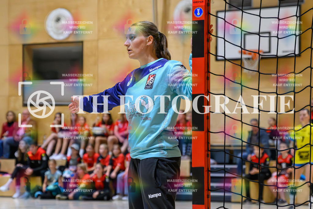 GER, SG Maulburg/Steinen - SV Allensbach 2, Handball, Suedbadenliga, 2. Spieltag, Saison 2023/2024, 14.10.2023 | Antje Matschenz (SG Maulburg-Steinen, #01)

GER, SG Maulburg/Steinen - SV Allensbach 2, Handball, Suedbadenliga, 2. Spieltag, Saison 2023/2024, 14.10.2023

Foto: TH Fotografie/Thomas Hess