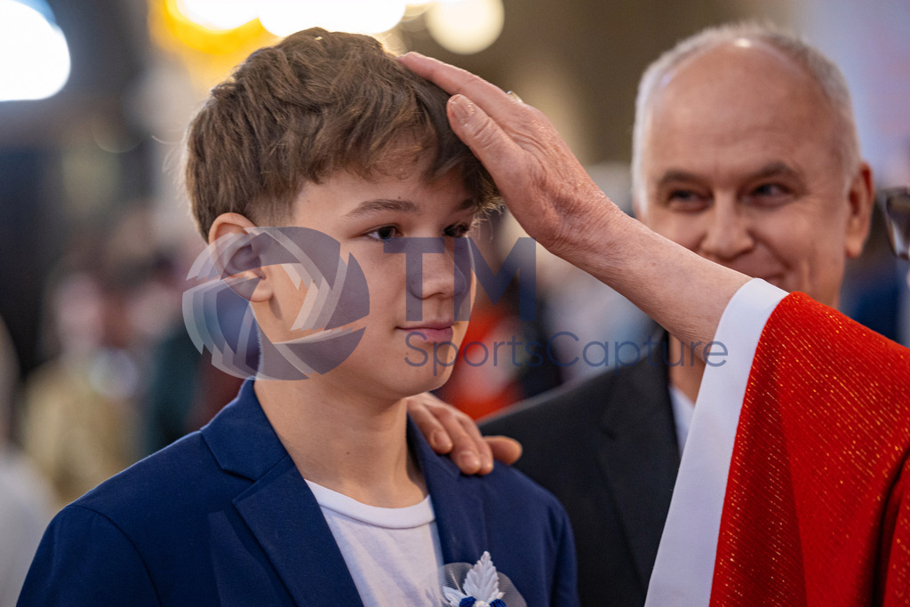 RR5M6462 | Firmung Klagenfurt-Dom 19.05.2024 8 Uhr