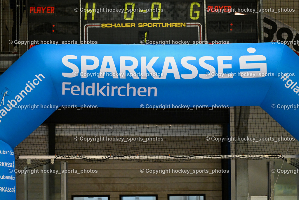 ESC Sparkasse Steindorf vs. LE Kings | Sparkasse Feldkirchen Lufttor, ESC Sparkasse Steindorf vs. LE Kings, ESC Sparkasse Steindorf vs. LE Kings am 01.11.2025 in Steindorf (Ossiachersee Halle), Austria, (Photo by Bernd Stefan)