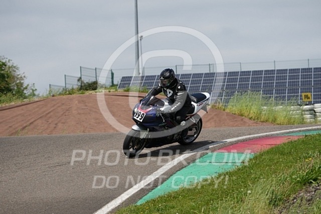 2024_05_13_PBK_14871 | Sportfotografie; SlowMotion; Video; Rennstrecke; Hafeneger; Speer; Racing; RSE; BMW; CBO; Trackday; Motorsportarena; Hockenheimring; Brno; Most; Barcelona; Valencia