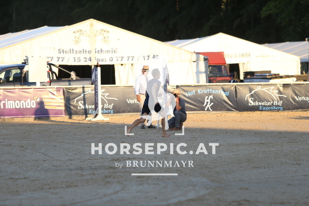 DL2Q7256 | Willkommen bei Brunnmayr - Design & Fotografie – Ihrem Spezialisten für Reitturniere und Pferdeveranstaltungen in Oberösterreich, Salzburg und Bayern! Seit über 17 Jahren sind wir leidenschaftlich dabei.