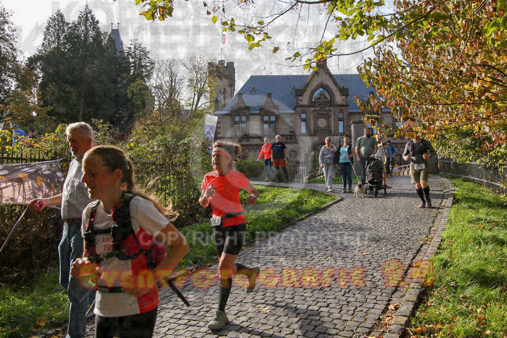 221030_1248_EV8_6666 | Sportfotografie im Rhein-Sieg Kreis, Köln, Bonn, NRW, Rheinland Pfalz, Hessen, etc. Unser Tätigkeitsfeld umfasst den Laufsport vom Volkslauf über den Marathon, Duathlon, Triathon bis zum Ultralauf wie Kölnpfad Ultra oder Schindertrail.