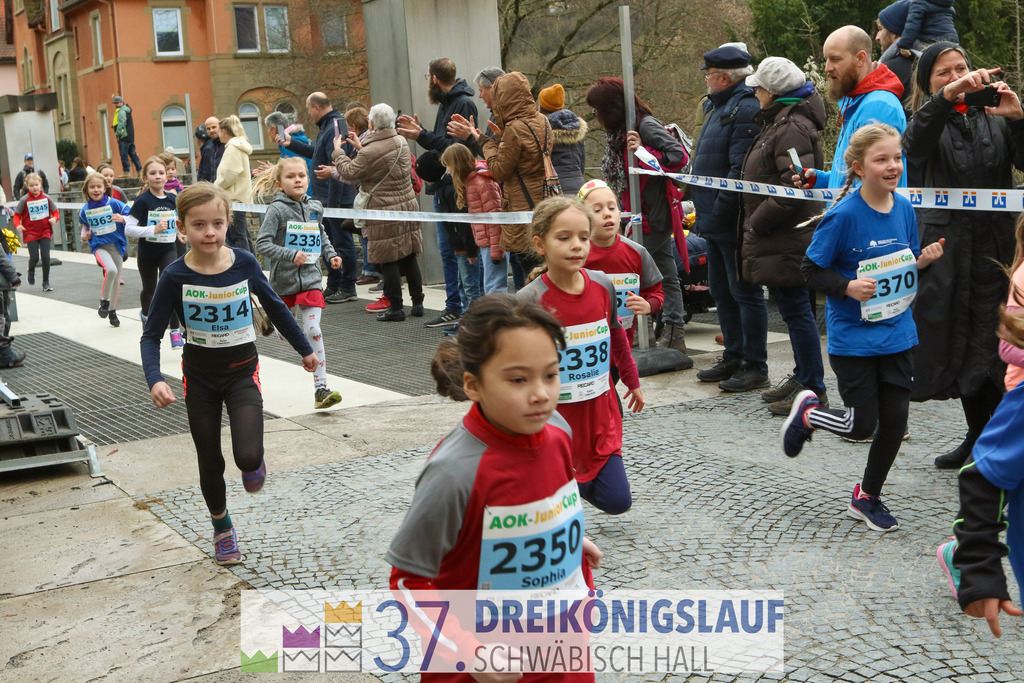 AOK JuniorCup 400m | 3Koenigslauf 2023 - Realisiert mit Pictrs.com