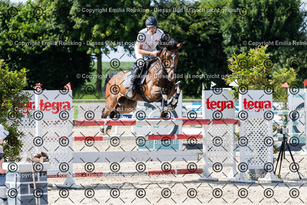 CL5A1045 | Emilia Reinking Fotografie - Realisiert mit Pictrs.com