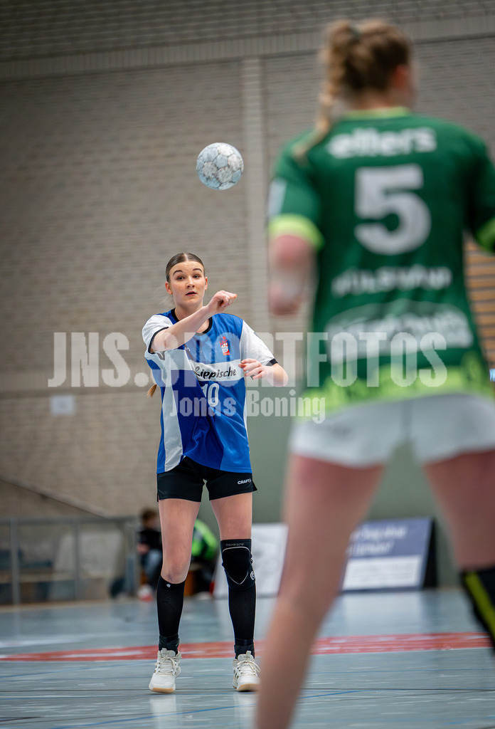 Handball I Frauen I Saison 2025-2026 I 3. Liga Staffel Nord I 10. Spieltag I SC SFN Vechta - HSG Blomberg-Lippe II I 0255 | Meggan Rusko (10, HSG Blomberg-Lippe II)  - Realisiert mit Pictrs.com