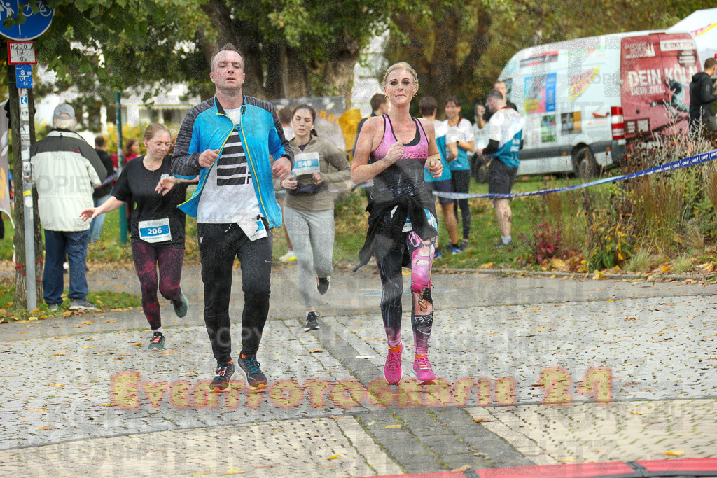 241020_1020_EX1_8810 | Sportfotografie im Rhein-Sieg Kreis, Köln, Bonn, NRW, Rheinland Pfalz, Hessen, etc. Unser Tätigkeitsfeld umfasst den Laufsport vom Volkslauf über den Marathon, Duathlon, Triathon bis zum Ultralauf wie Kölnpfad Ultra oder Schindertrail.
