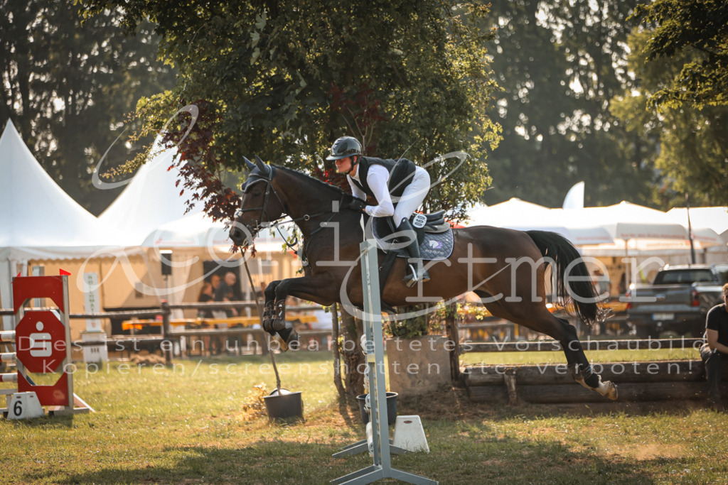 14.FrPfL00145 | Leoni Ertmer Photography - Realisiert mit Pictrs.com