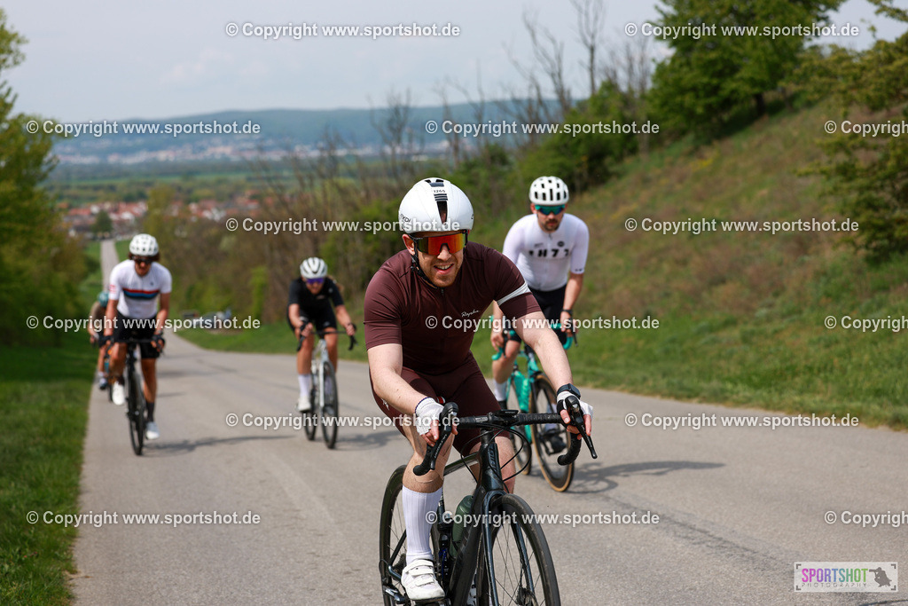 405_AR6_0350 | Neusiedlersee Radmarathon 2026@sportshot_your_pictrs #yourpictures#roadtowm2029 #nrm #neusiedlerseeradmarathon #neusiedlersee #neusiedlerseetourismus #burgenland #mörbisch #nrm26 #burgenlandtourismus #voglundco #poweredbyburgenlandtourismus #radsport #rad #marathon #ucigranfondo #visitburgenland #ucigranfondoworldseries