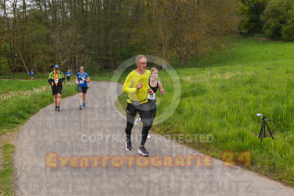 220501_1020_EV8_0543 | Sportfotografie im Rhein-Sieg Kreis, Köln, Bonn, NRW, Rheinland Pfalz, Hessen, etc. Unser Tätigkeitsfeld umfasst den Laufsport vom Volkslauf über den Marathon, Duathlon, Triathon bis zum Ultralauf wie Kölnpfad Ultra oder Schindertrail.