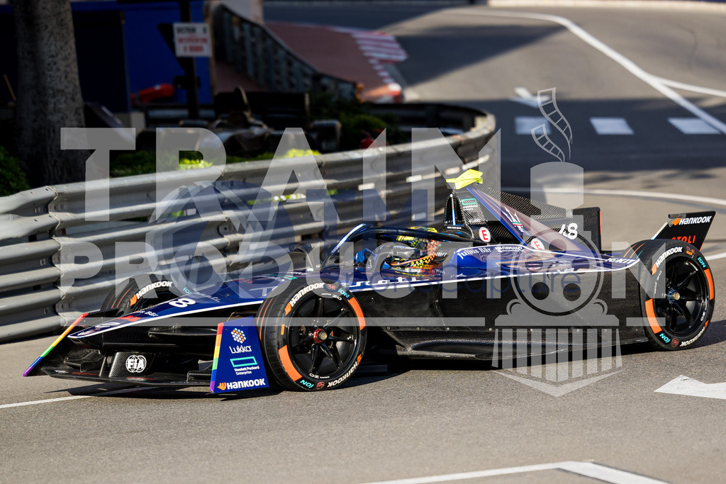 GEPA-20230506-101-147- | MONTE CARLO,MONACO,06.MAY.23 - MOTORSPORTS, FORMULA E - E-Prix of Monaco, Circuit de Monaco. Image shows Edoardo Mortara (SUI / Maserati). Photo: GEPA pictures/ Matthias Trinkl