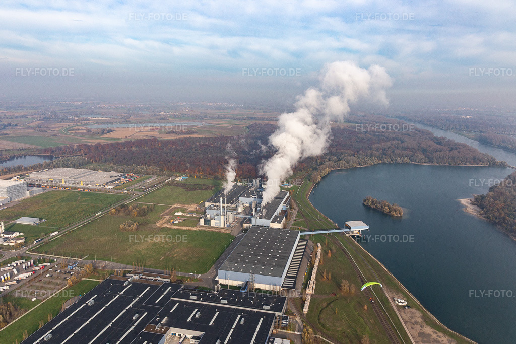 Luftbild: Papierfabrik Palm in Wörth am Rhein im Bundesland Rheinland-Pfalz in Deutschland. Foto: IMG_119817.jpg vom 24.11.2019 durch Werner Riehm/FLY-FOTO.de