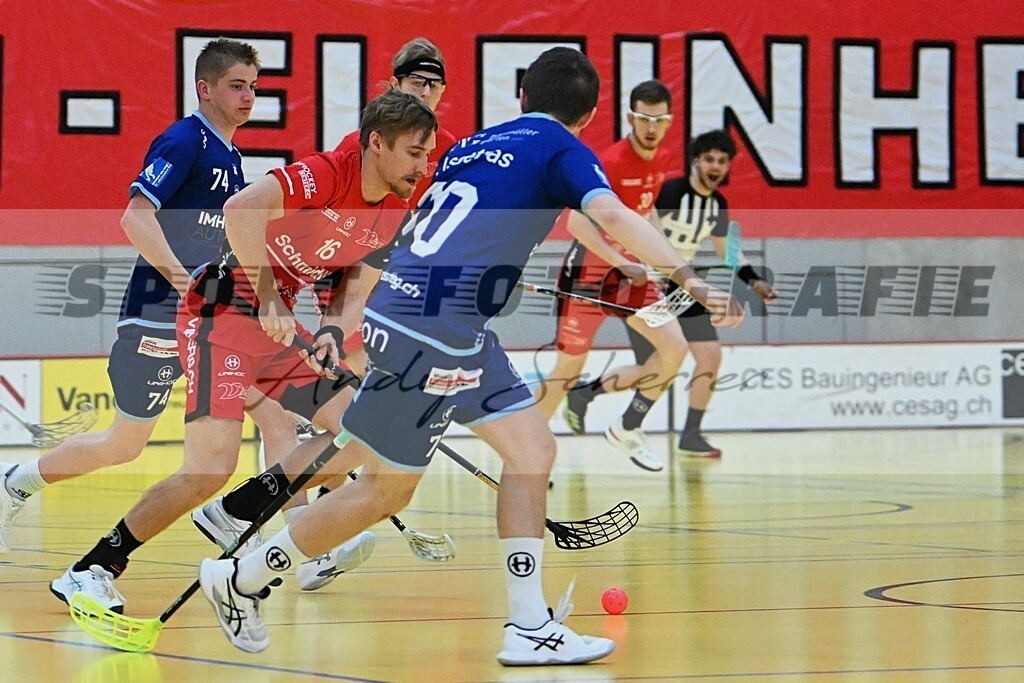 aaaDSC_5658 | Kaufen Sie Sportbilder im Onlineshop von Andy Scherrer Sportfotografie. Faszinierende Bilder von Sportevents aus der ganzen Schweiz. Fussball, Frauenfussball, Unihockey, Handball, Schwingen und weiteren Sportarten. - Realisiert mit Pictrs.com