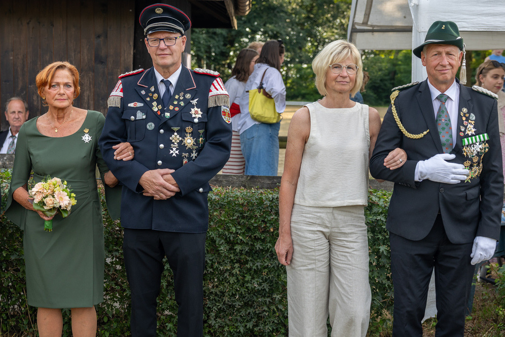 top-top.de-250704-154 | Foto, Video, Fotografie, Videografie, Fotobox, DJ, Discjockey, Musik, Musikbox, Veranstaltung, Photobooth, Amazon, Ebay, Buchtipp, Bestseller, Autor, Verlag, Buch, Wesel, Hamminkeln, NRW, Dinslaken, Rees, Drohne, Hochzeit, Party, Fotobox, Wesel, Fotograf