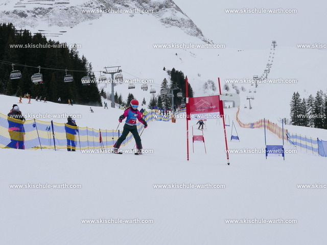 Gruppe Marie (11) | Photos von der Skischule Warth - Realisiert mit Pictrs.com