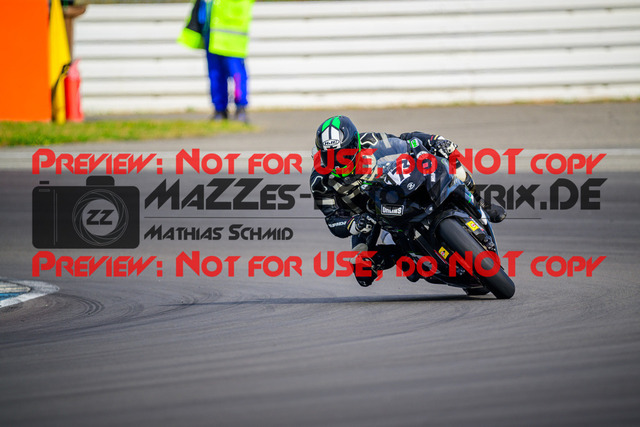 MaZZes_Fotomatrix_20250421_6007705_1288 | ROT