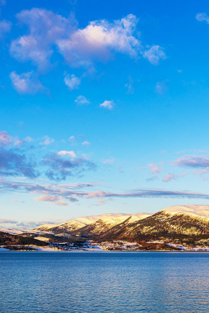 Berge und Felsen im Winter nahe Trondheim in Norwegen | Berge und Felsen im Winter nahe Trondheim in Norwegen.