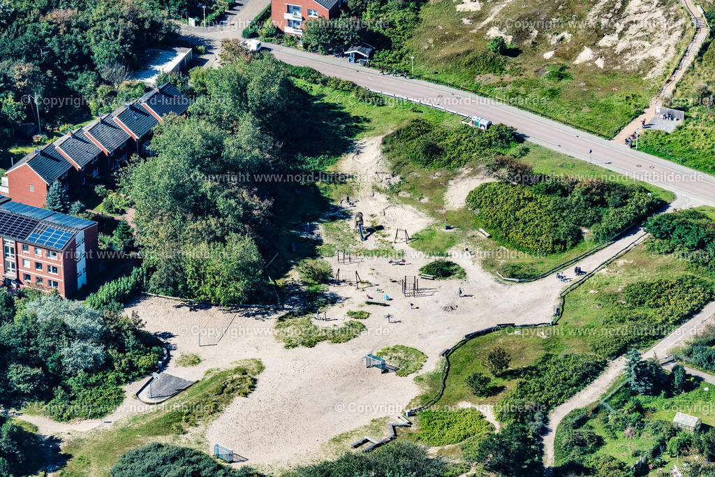 Norderney_Kap_Spielplatz_ELS_6974050923 | NORDERNEY 05.09.2023 Spielplatz " Kap " in Norderney im Bundesland Niedersachsen, Deutschland. // Playground " Kap " in Norderney in the state Lower Saxony, Germany. Foto: Martin Elsen
