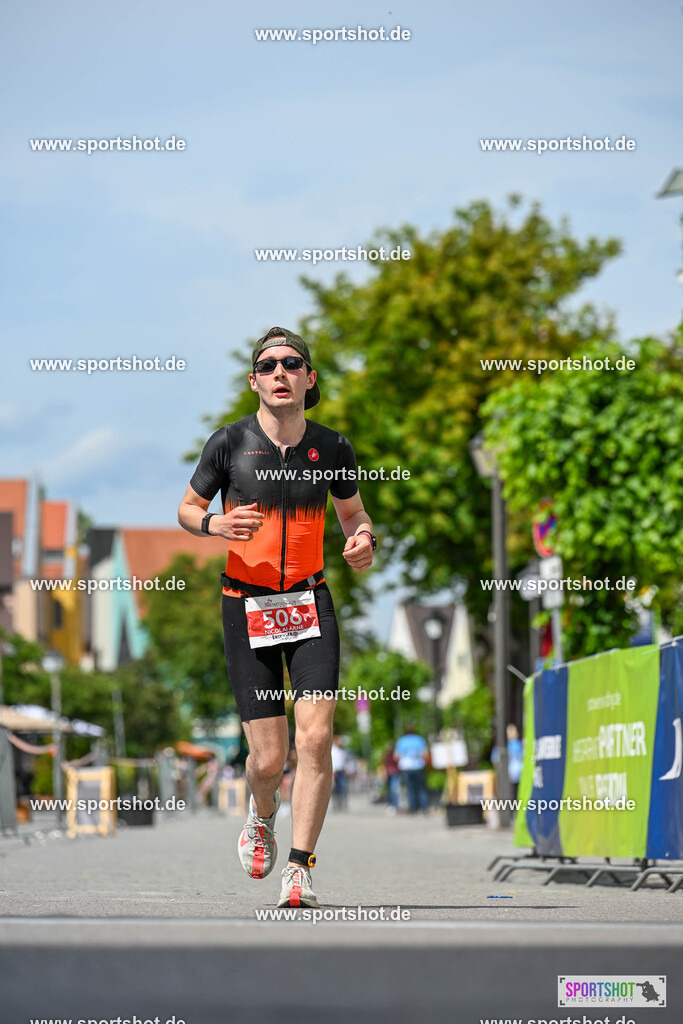 SZI_9335 | Stadttriathlon Erding 2025. #yourpictrs #sportshot_your_pictrs @Sportshotphotography #stadttriathlonerding Copyright: www.sportshot.de