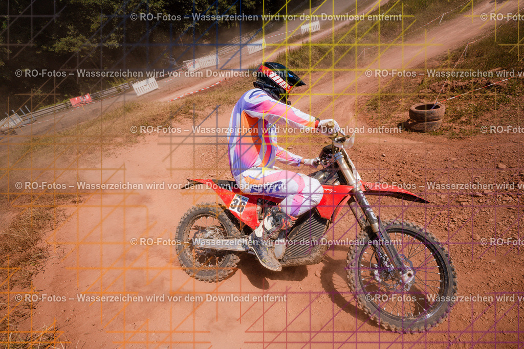 5 Lauf Schlüchtern IGE 2026-430 | Sportfotografie von RO-Fotos: Motorsport, Motocross, Enduro, Laufveranstaltungen und Triathlon. Professionelle Fotos von Sportlern und Events. - Realisiert mit Pictrs.com