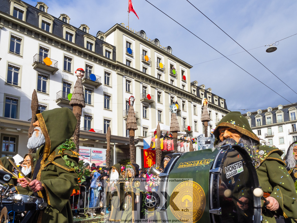 Fritschi-Umzug Luzern 2026 | Foto-Standort: Schweizerhof Luzern - Realisiert mit Pictrs.com