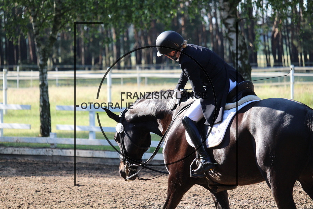 IMG_5864 | franziskalange - Realisiert mit Pictrs.com