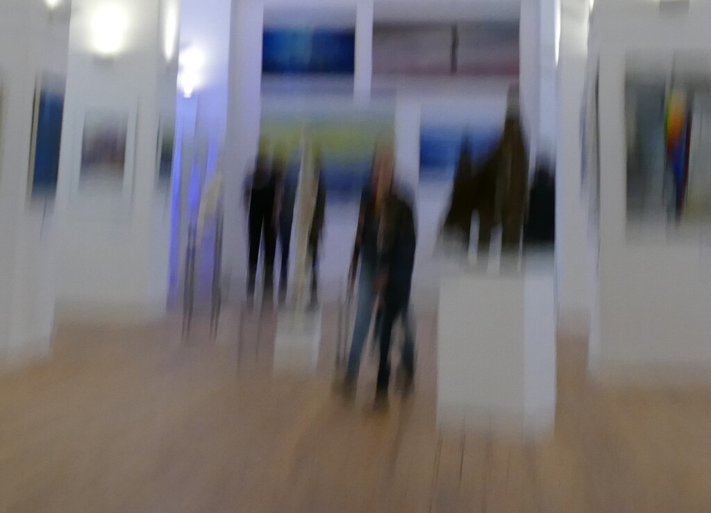 P3530930_a | Annaeherungen - Realisiert mit Pictrs.com