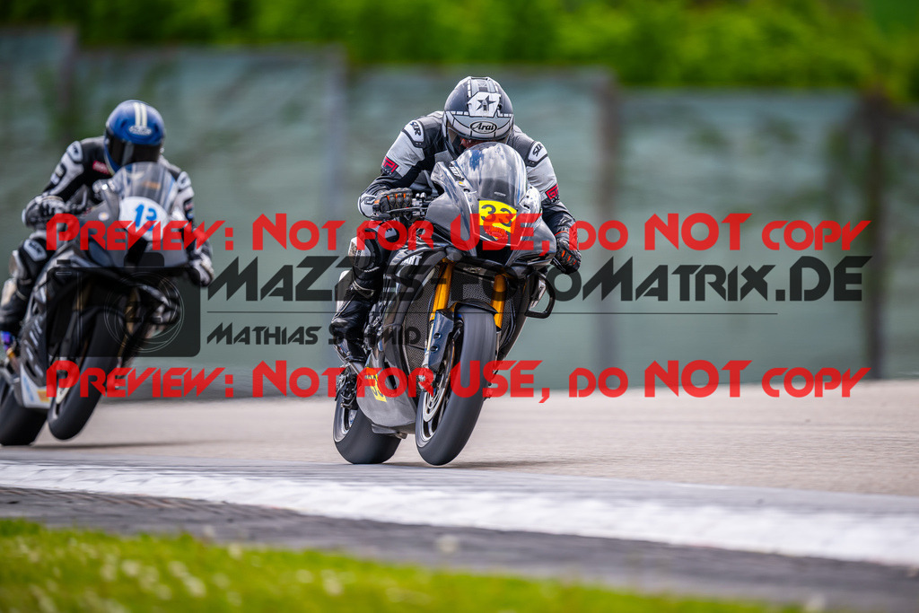 MaZZes_FotoMatrix_240505_6007705_2494 | STK1000