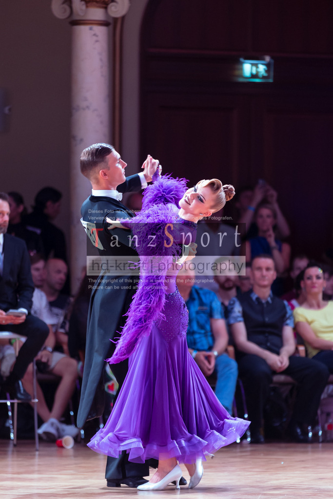 20250705_WDSF_Open_RS_Std-dC25-3030 | Tanzsportbilder, Standardtanz, Lateintanz, WDSF, DTV, LTVB, dancecomp, goc, hessen tanzt, blaues band der spree, walzer, tango, wiener walzer, slowfox, quickstepp, samba, rumba, cha-cha-cha, paso doble. jive, hd-kroft photography, turniertanzsport