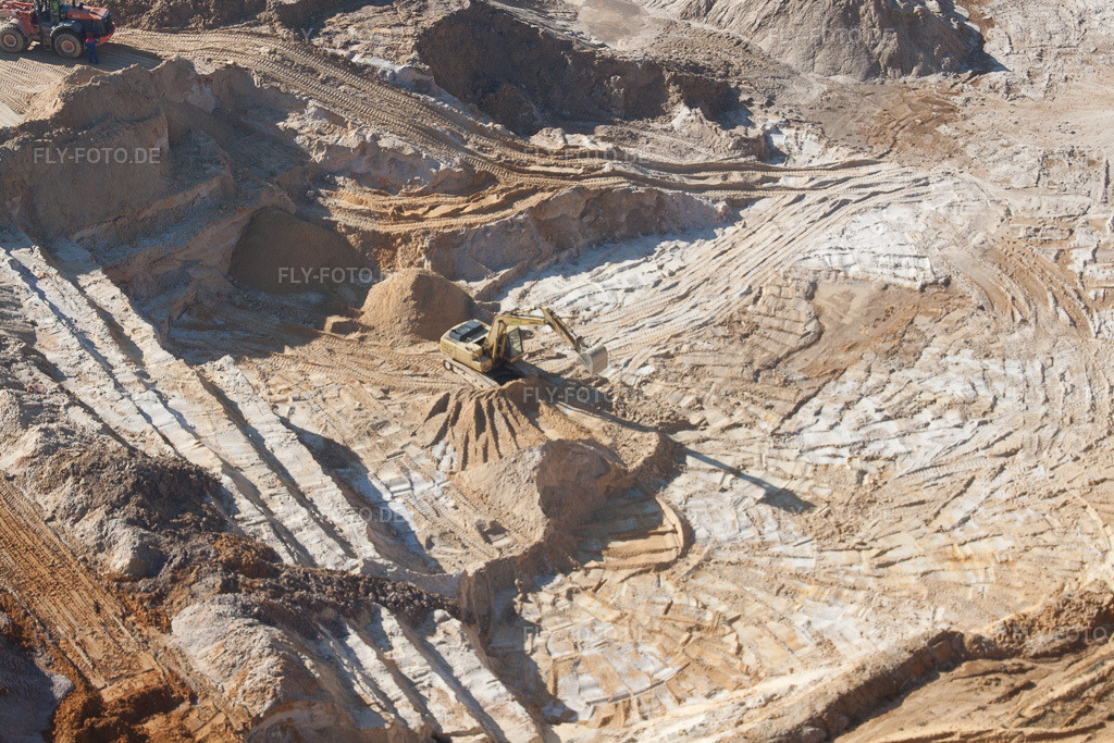Luftbild: Ortsansicht in Riedseltz im Bundesland Bas-Rhin in Frankreich. Foto: IMG_37374.jpg vom 07.02.2011 durch Werner Riehm/FLY-FOTO.de