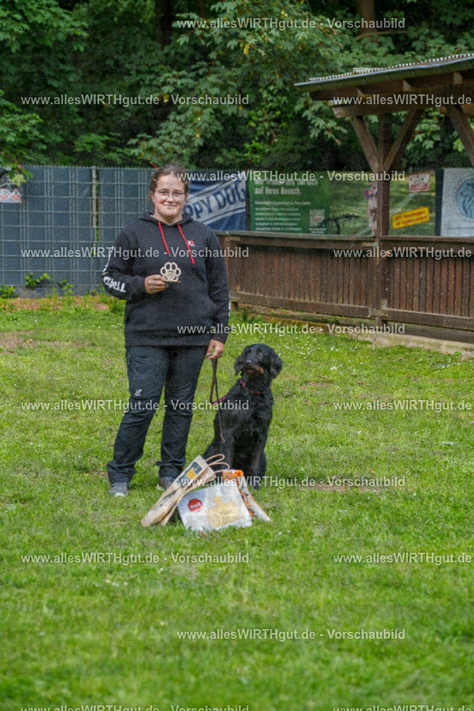 @allesWIRTHgut_Tierfotografie - www.allesWIRTHgut.de - 7R502408 | Professionelle Tierfotografie in Mönchengladbach von Daniel Wirth (allesWIRTHgut). Liebevolle & natürliche Bilder von Hunden & Katzen für unvergessliche Erinnerungen.