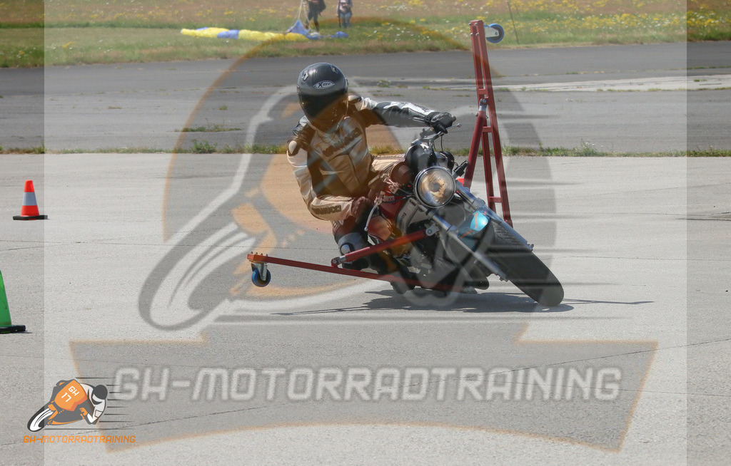 IMG_0573 | gh-motorradtraining-foto.de - Realisiert mit Pictrs.com