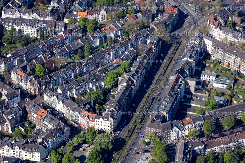 Luftbild Düsseldorf Oberkassel  Luegallee Barbarossa Platz Saittavini 439A3553 | Luftbildfotografie Hermann Klöpper/ Creative-Airphotography - Realisiert mit Pictrs.com