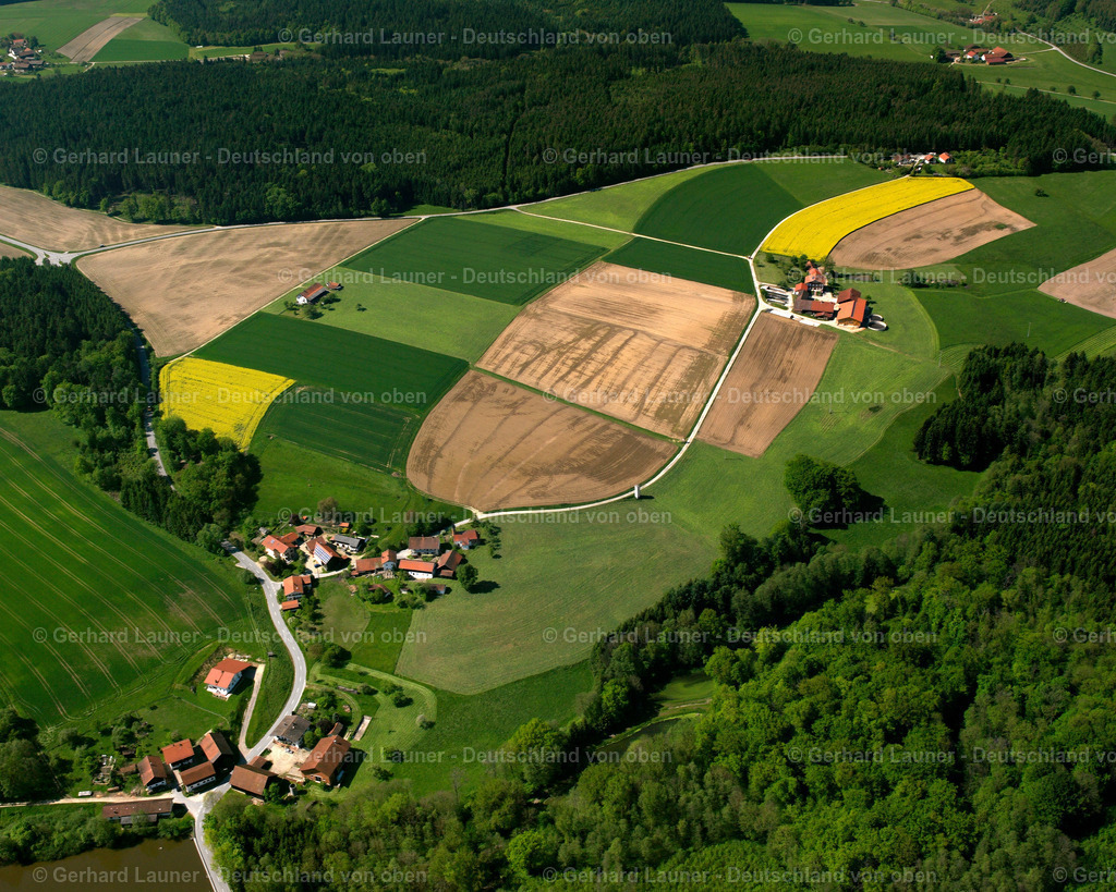 2517202 | Weinberg, Dietersburg