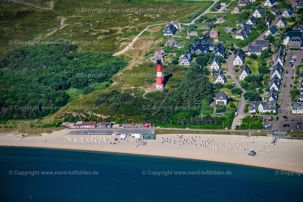 Sylt_Hörnum_Leuchtturm_ELS_8887210625 | HöRNUM (SYLT) 13.08.2025 Leuchtturm als historisches Seefahrtzeichen in Hörnum (Sylt) auf der Insel Sylt im Bundesland Schleswig-Holstein, Deutschland. Weiterführende Informationen bei: Sylt Marketing GmbH. // Lighthouse as a historic seafaring character in Hoernum (Sylt) on Island Sylt in the state Schleswig-Holstein, Germany. Further information at: Sylt Marketing GmbH. Foto: Martin Elsen