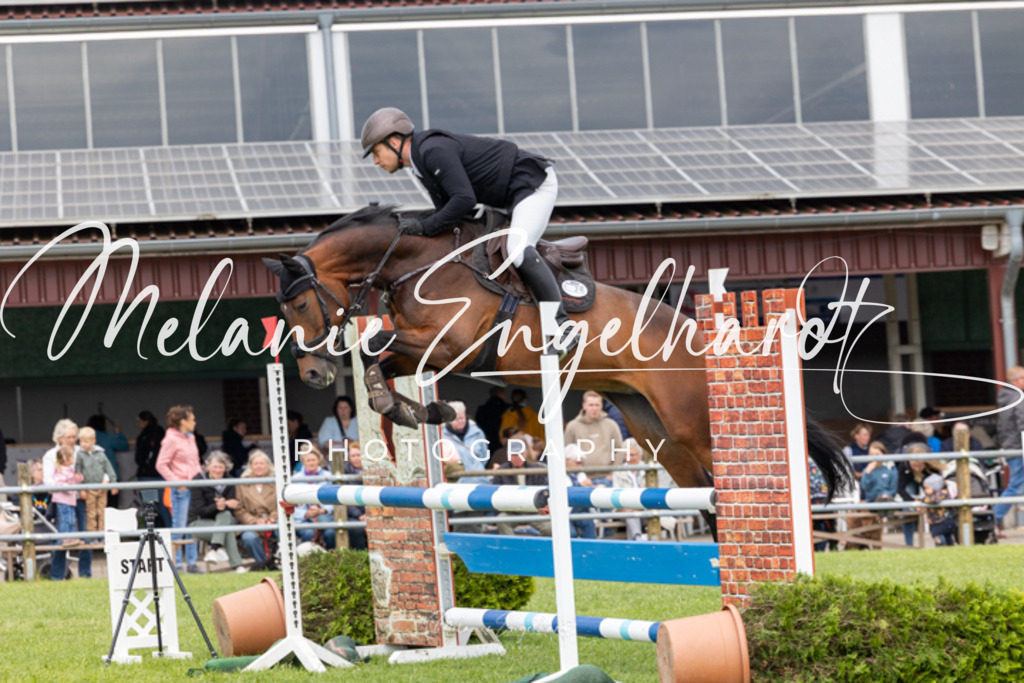 7I8A9177 | melanie-engelhardt-photography - Realisiert mit Pictrs.com