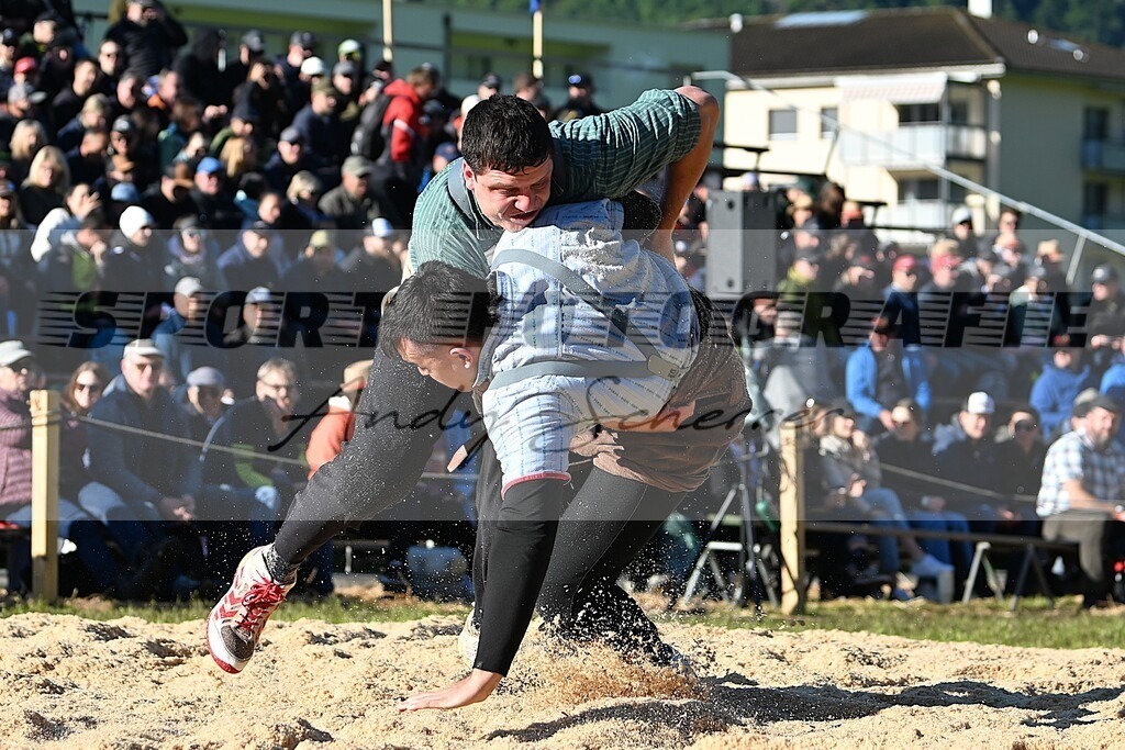Grab Florian gewinnt gegen Imfeld Laurin5962 | Kaufen Sie Sportbilder im Onlineshop von Andy Scherrer Sportfotografie. Faszinierende Bilder von Sportevents aus der ganzen Schweiz. Fussball, Frauenfussball, Unihockey, Handball, Schwingen und weiteren Sportarten. - Realisiert mit Pictrs.com
