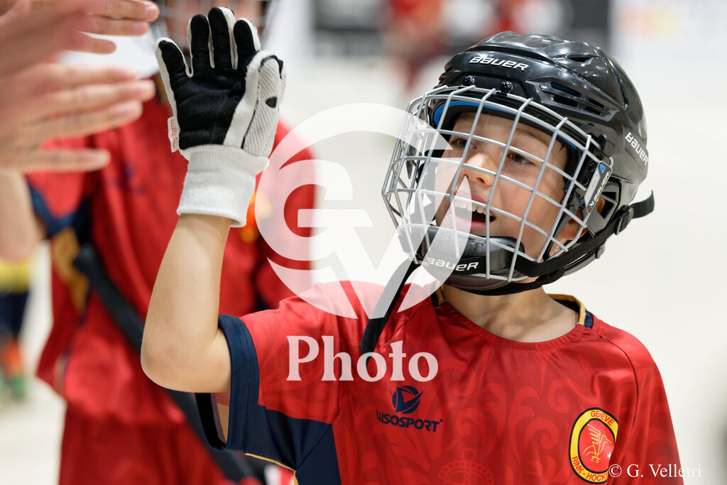 U13  - Geneve RHC v HC Munsingen W  |  during the U13  match between Geneve RHC and HC Munsingen W  at Centre sportif de la queue d'arve in Geneve, Switzerland