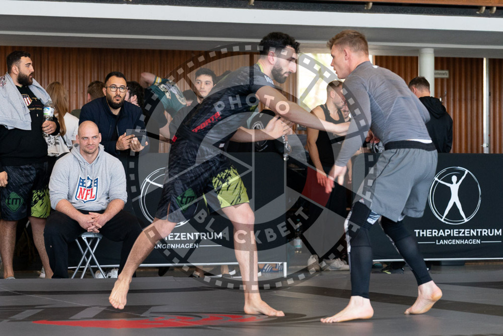 20250329PBB1211 | Fighters compete during the International Luta Livre (ILLCS) Germany IX Spring 2025 Competition spring on March 29, 2025 in Hannover, Germany.© Chiara Dazi