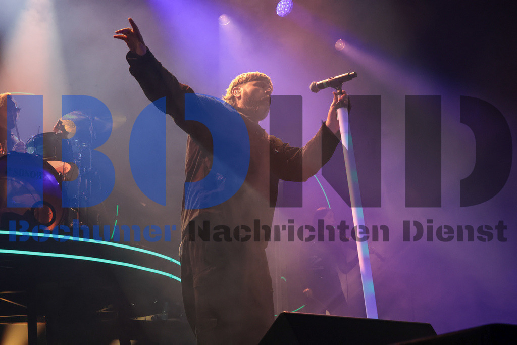 SES_RGAZFR20250822-8 | bond - Realisiert mit Pictrs.com