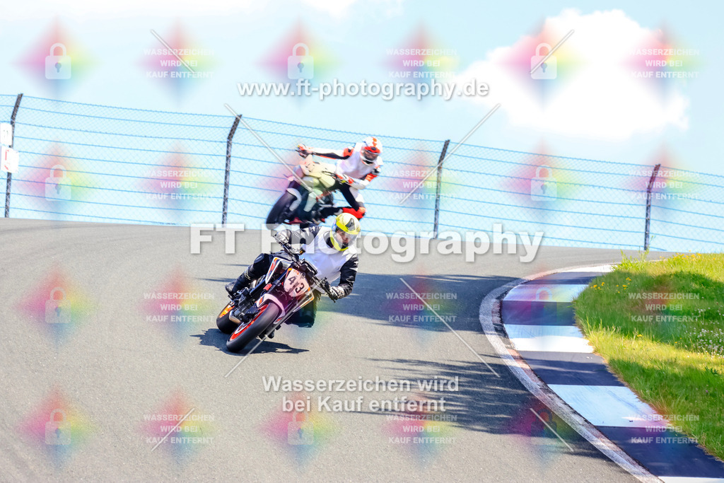 _TCM4442 | Hier findet Ihr Bilder von Touristenfahrten auf der Nürburgring Nordschleife oder von anderen Veranstaltungen die ich besucht habe. Viel Spass beim Durch Schauen 