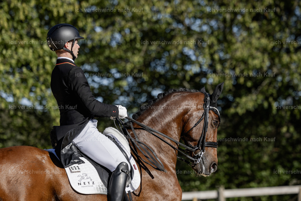 FHC2026_P09_22_18571 | Fichtenhof Classics 2026 – Grand Prix de Dressage - VOLTAIRE Design Preis, Reitanlage Fichtenhof, Sch ftlarn