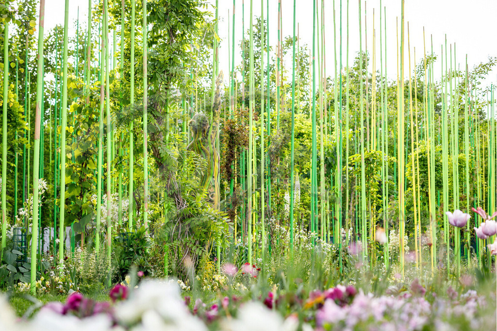 Camouflage-HALME_061 | #002 | Modell: Katey | Foto: Matthias Stark | Client: BUNDSGARTENSCHAU HEILBRONN - Realisiert mit Pictrs.com