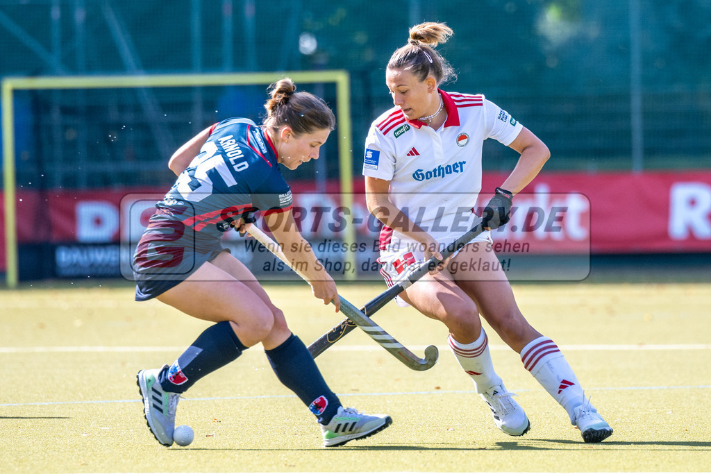 SFE_20230923_0021 | Hockey 1. Bundesliga Damen Rot-Weiss - Berliner HC am 23.09.2023 in Köln (KTHC Stadion Rot-Weiss Köln Tennis and Hockey Club), Photo: Stephan Fehrmann 2023 (Sports-Gallery)