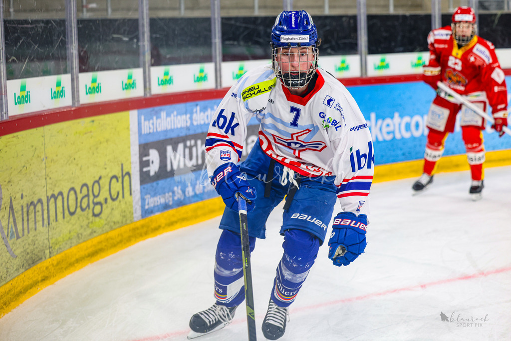 U18_EHCB vs EHCK_wb20260308-0828 | Sportbilder, Sportfotograf, Hochzeits- und Eventfotografin, Flugshows, Portraits und Tiershooting, Aviation, Downhill, Nationalleague, Swissleague, International