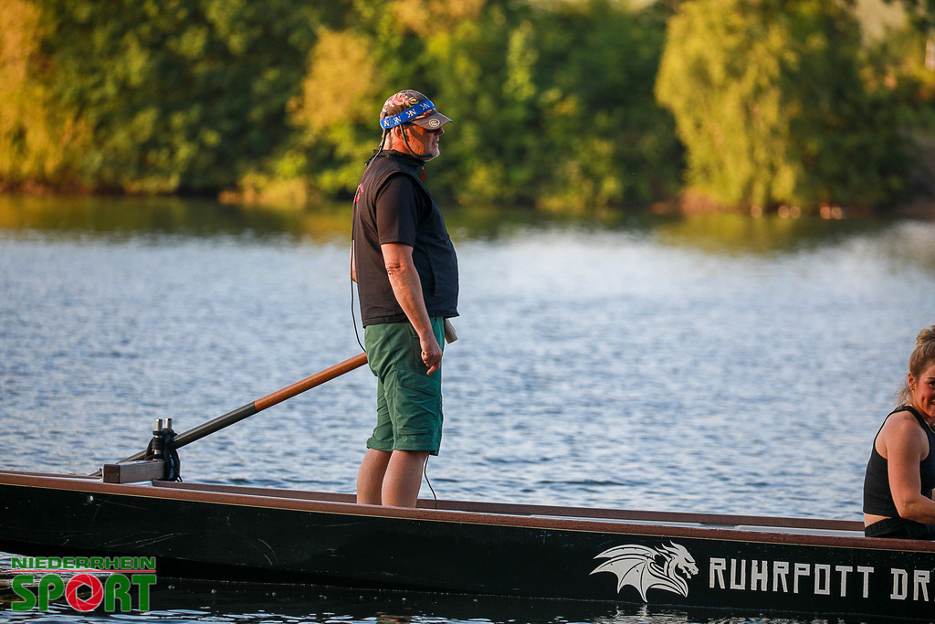 Drachenboot-Training_Wedau110625_062 | Bildergalerie von Sport-Ereignissen aber auch von weiteren spannenden Dingen - nicht nur vom Niederrhein. In Anlehnung an den bekannten Spruch von Hanns Dieter Hüsch heißt das Motto: "Niederrhein ist überall".  - Realisiert mit Pictrs.com