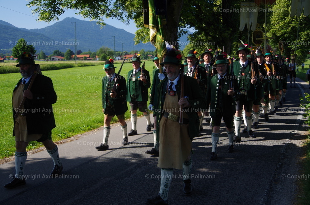 IMGP4965 | fotografiert von Axel PollmannLeonhardi Wallfahrt Benediktbeuern und Murnau, Fronleichnam, Fasching, Landschaft im Loisachtal und Benediktbeuern  - Realisiert mit Pictrs.com