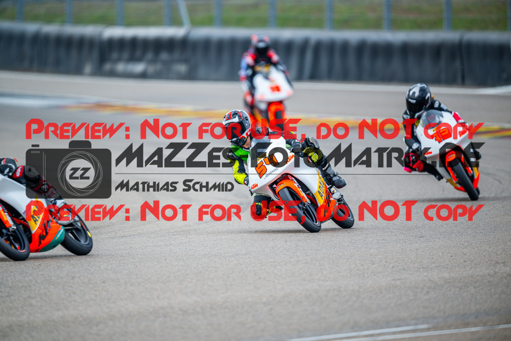 MaZZes_FotoMatrix_240504_6007705_3924 | KTM
