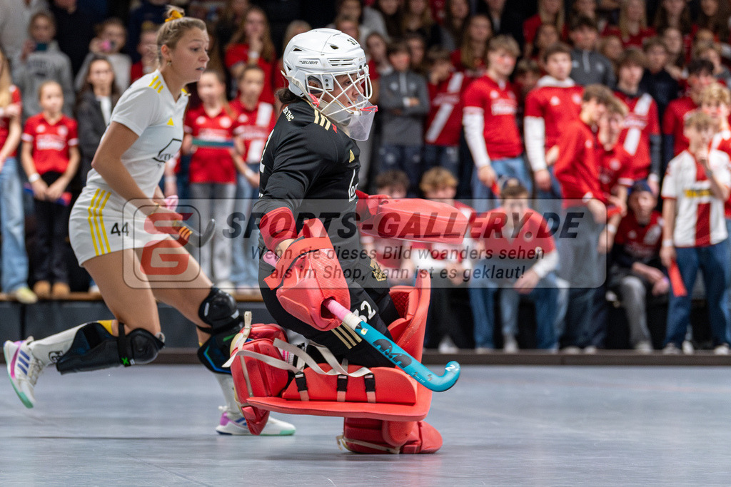 SM_2024-12-20-D85_-578 | 1.Bundesliga Hallenhockey  (W) DCADA - HTHC / 6:5 (3:3)