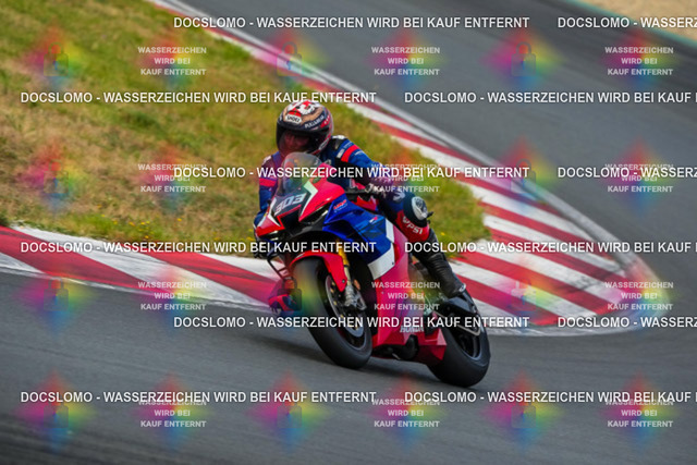 2026_09_12_PBK_34853_LRX | Sportfotografie; SlowMotion; Video; Rennstrecke; Hafeneger; RSE; Speer; Trackday; Motorsportarena; Hockenheimring; Brno; Most; Barcelona; Valencia, Benny; Kaetzmer;